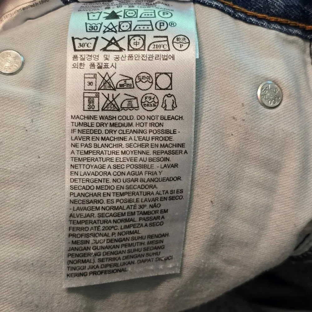 Levis 505 Jeans Mens Size 36 x 32 Blue Straight Leg Medium Wash Normcore Classic